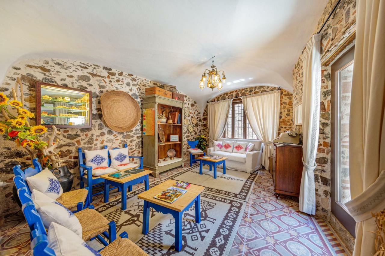 Albergo Diffuso Mannois Orosei Εξωτερικό φωτογραφία